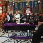ΤΟ ΛΙΟΝΤΑΡΙ ΤΟΥ ΧΡΙΣΤΟΥ– Π. ΜΑΞΙΜΟΣ ΚΑΡΑΒΑΣ: Ανελήφθη στην αιωνιότητα... 4 ΤΟ ΛΙΟΝΤΑΡΙ ΤΟΥ ΧΡΙΣΤΟΥ– Π. ΜΑΞΙΜΟΣ ΚΑΡΑΒΑΣ: Ανελήφθη στην αιωνιότητα...