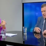 ΦΩΤΙΑ&ΛΑΒΡΑ ο ΠΑΠΑΔΟΠΟΥΛΟΣ! Ποια πολιτικό αρχηγό αποκαλεί «σούργελο»! Τι λέει για «κεραλοιφάκια» και...