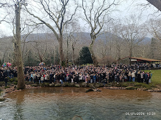 ΘΕΟΦΑΝΙΑ – ΤΑ ΦΩΤΑ ΤΟΥ ΘΕΟΥ ΣΤΟΝ ΚΟΣΜΟ. ΝΑΟΥΣΑ 6-1-26 17 6 Ιαν 1